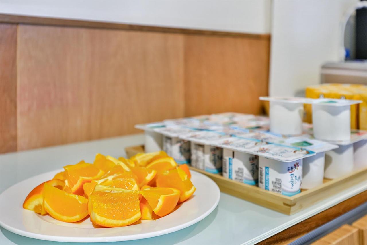 Ciel Mini Hotel Гиеонгджу Екстериор снимка